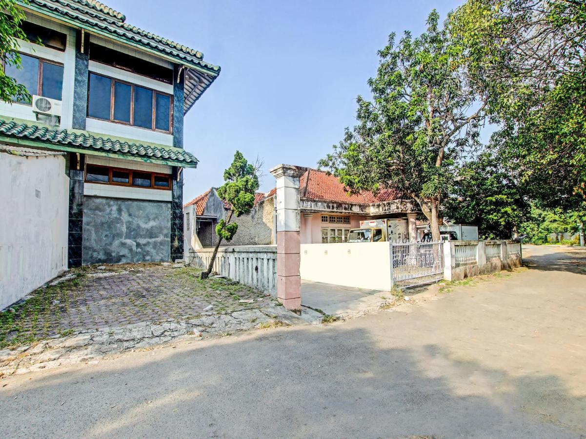 Oyo 91490 Hotel Rumah Kita تْشيريبون المظهر الخارجي الصورة