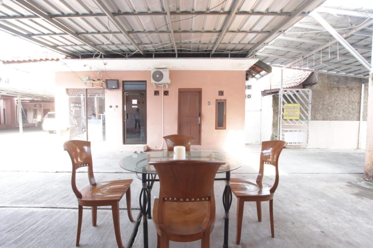 Oyo 91490 Hotel Rumah Kita تْشيريبون المظهر الخارجي الصورة