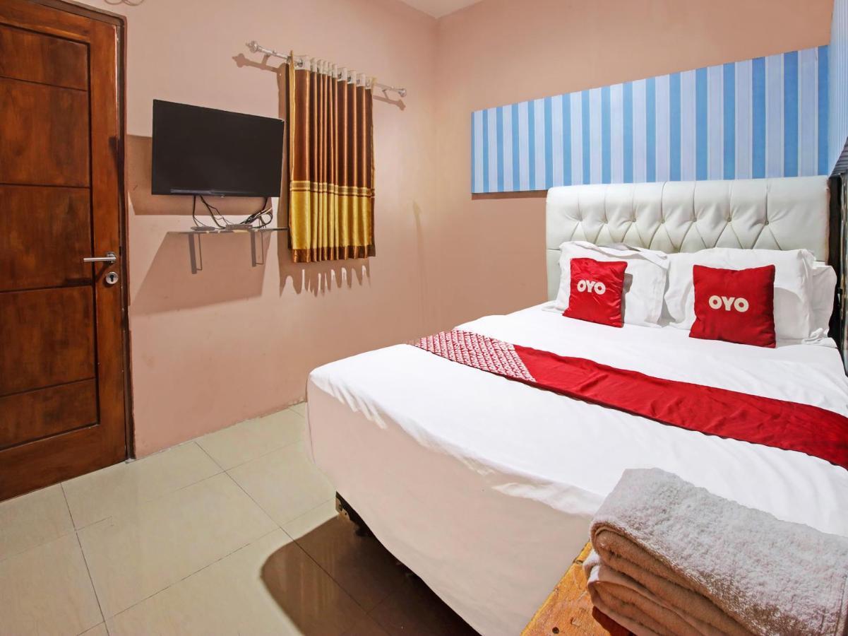 Oyo 91490 Hotel Rumah Kita تْشيريبون المظهر الخارجي الصورة